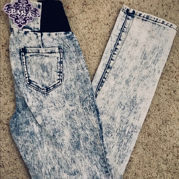🎊HP🎉Acid Wash Piper Skinny Pants | New With Tags - Picture 2 of 5